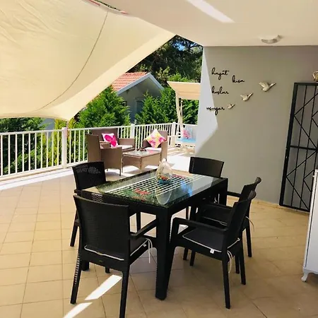 Daire Authentic Sweet Home Kuşadası Soğucak Doğa içerisinde havuzlu lüks 2+1 daire