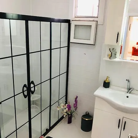 Apartment Authentic Sweet Home Kusadasi Sogucak Doga Icerisinde Havuzlu Lueks 2+1 Daire *